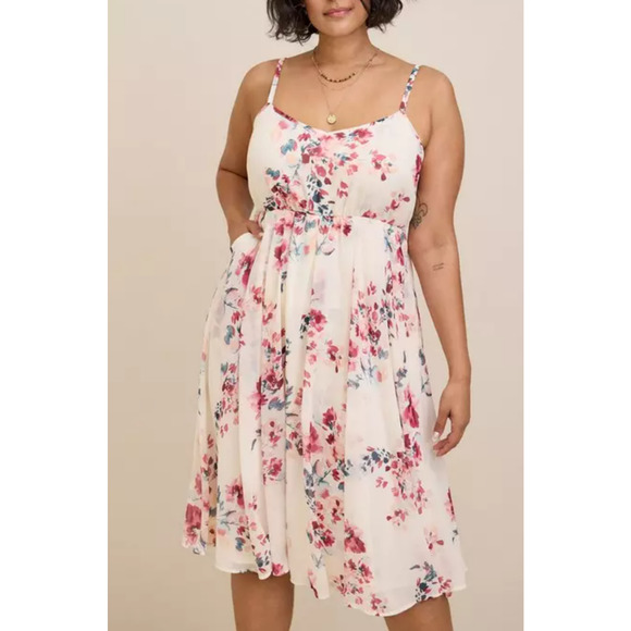 Torrid Dress Womens 5 White Floral Sleeveless Chiffon Lined Pockets Plus Size - Picture 3 of 17